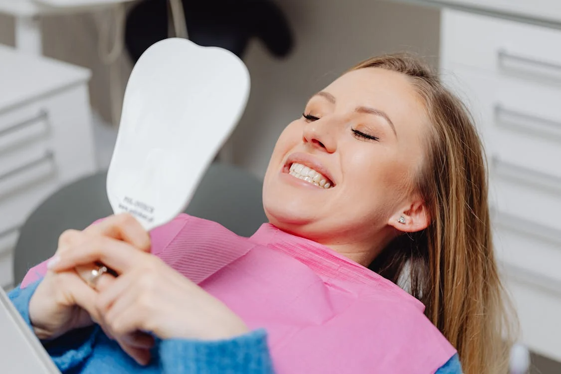 Read more about the article How to Keep Your Partial Dentures Clean and Comfortable
